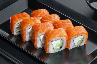 Premium philadelphia roll 