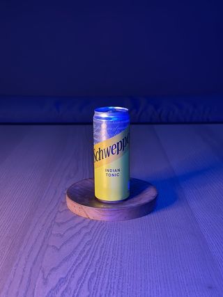 Schweppes (330 мл)