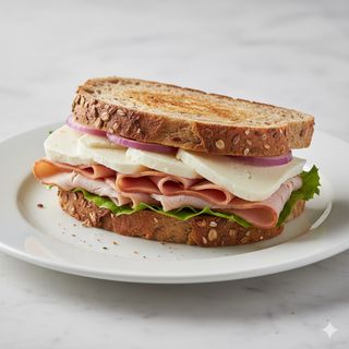 Bocadillo De Queso Fresco Y Pavo