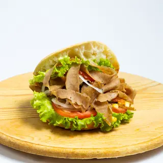 Classic kebab u lepinji