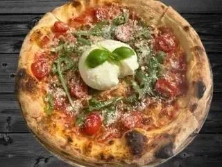 Margherita z burrata (400g)