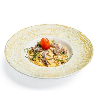 Tagliatelle cu muschi de vita si sos de trufe