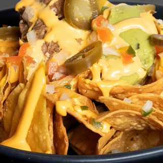 Nachos Con Guacamole
