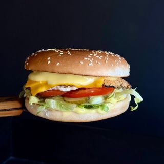 Курячий бургер