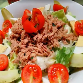 Ensalada de atún