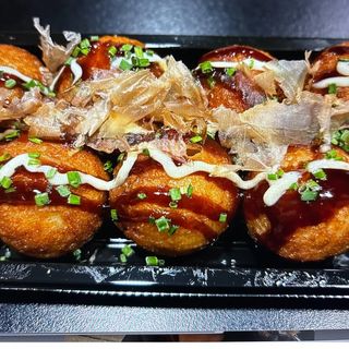 10 Takoyaki (4 Pzs.)