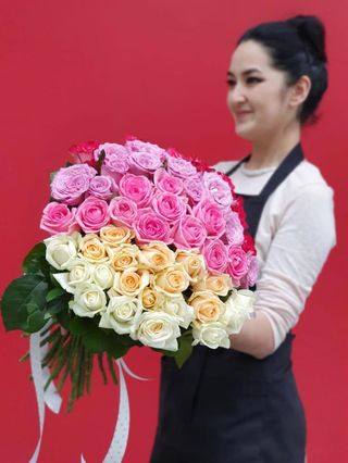 Букет "Радуга" (51 роза)