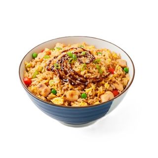 Hokusai yakimeshi con pollo