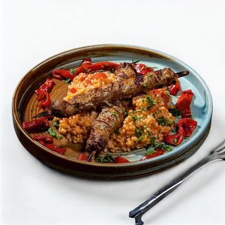 Adana Kebab cu bulgur picant