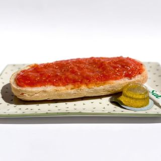 Tostada con aceite de oliva