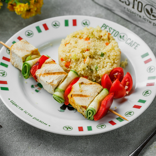 Курячий шашличок з овочами та кус-кусом  (310 г)