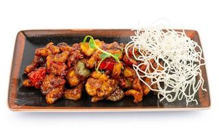 165.Chrupiące warzywa w sosie z czarnej fasoli (350g)