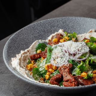 Стейк салат з телятиною