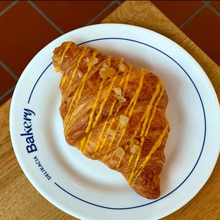 Лимонний круасан