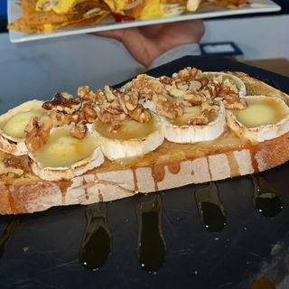 Tosta De Cebolla Caramelizada