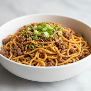 Tallarines con ternera picada