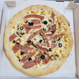 Pizza Carbonara