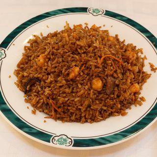 Arroz frito cantonés
