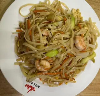 53. Tallarines Fritos Con Gambas