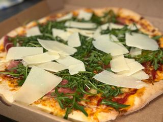 Pizza Prosciutto Crudo