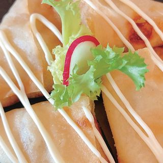 2. Maguro samosa  4 pezzi