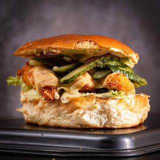 Golden Chess Chicken Burger