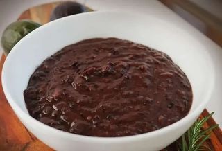 1 Porzione di frijoles (fagioli messicani)