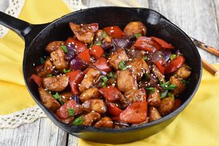 Tigaie picanta pui 400g