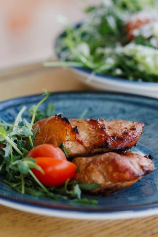 Бедра курячі (200г)