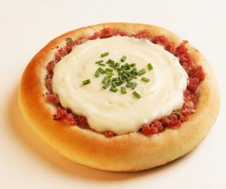 Esfiha de Calabresa e Catupiry