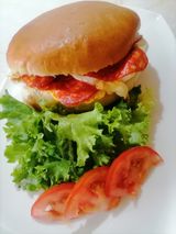 Engleski sendvič sa kulenom i kačkavaljem