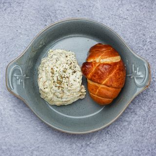 Pečurke krem salata