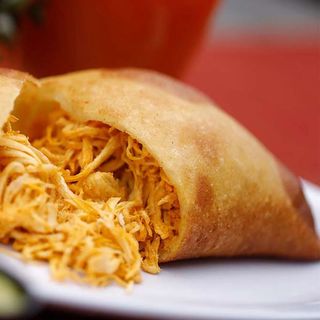 EMPANADA CARNE MECHADA