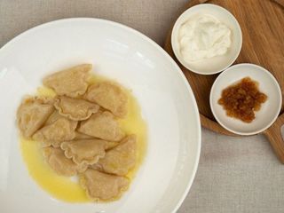 Вареники з картоплею та вершковим маслом (300g)
