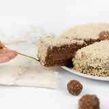 PORCIÓN TARTA BOMBÓN AVELLANA