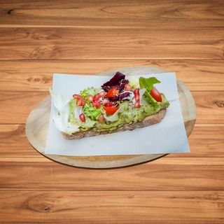 Tostada de Aguacate