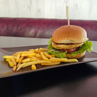 Пилешки Класик