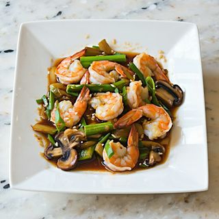 Gamba Con Bambú Y Setas Chinas
