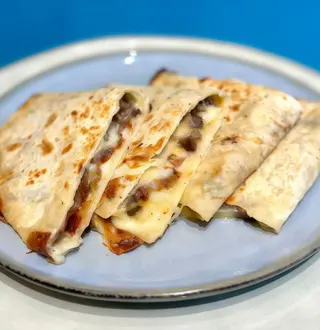 Quesadilla De Jamón Dulce Y Queso