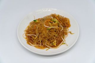 43 Spaghetti di soia con carne e verdure