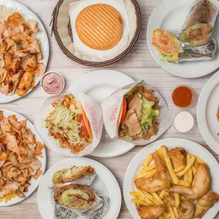 Menu pita falafel