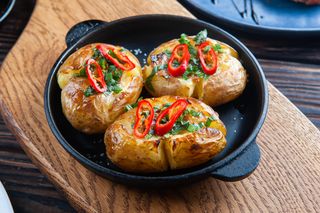 Запечена  картопля (240г)