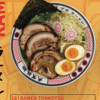 18-Ramen Tonkotsu