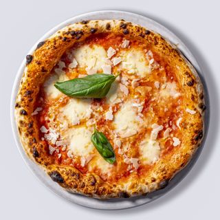 Pizza Margherita com Pecorino