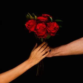 Red Bone - buchet trandafiri rosii