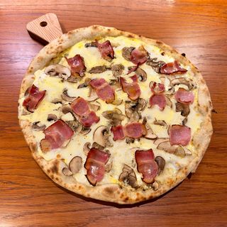 Pizza Carbonara