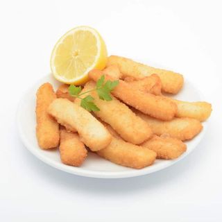 Tiras de calamar rebozada con patatas