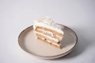 Porción Carrot Cake