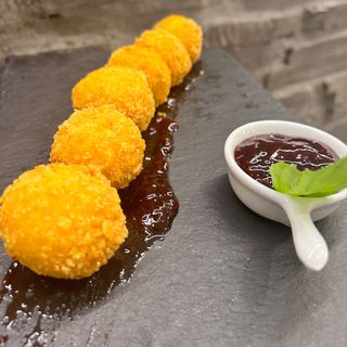 Хрупкави сиренца Киното 250г