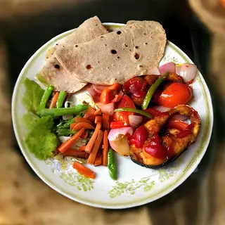 Fish Fry Seasoned Whole Fish Served With  2 Chapati/Ugali
